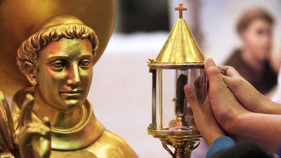 Saint Anthony's Relics — Anthonian Association of the USA